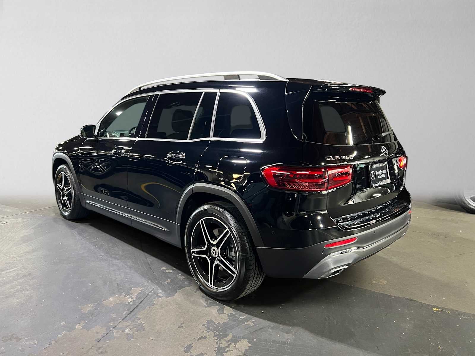 2026 Mercedes-Benz GLB 250 4MATIC® SUV