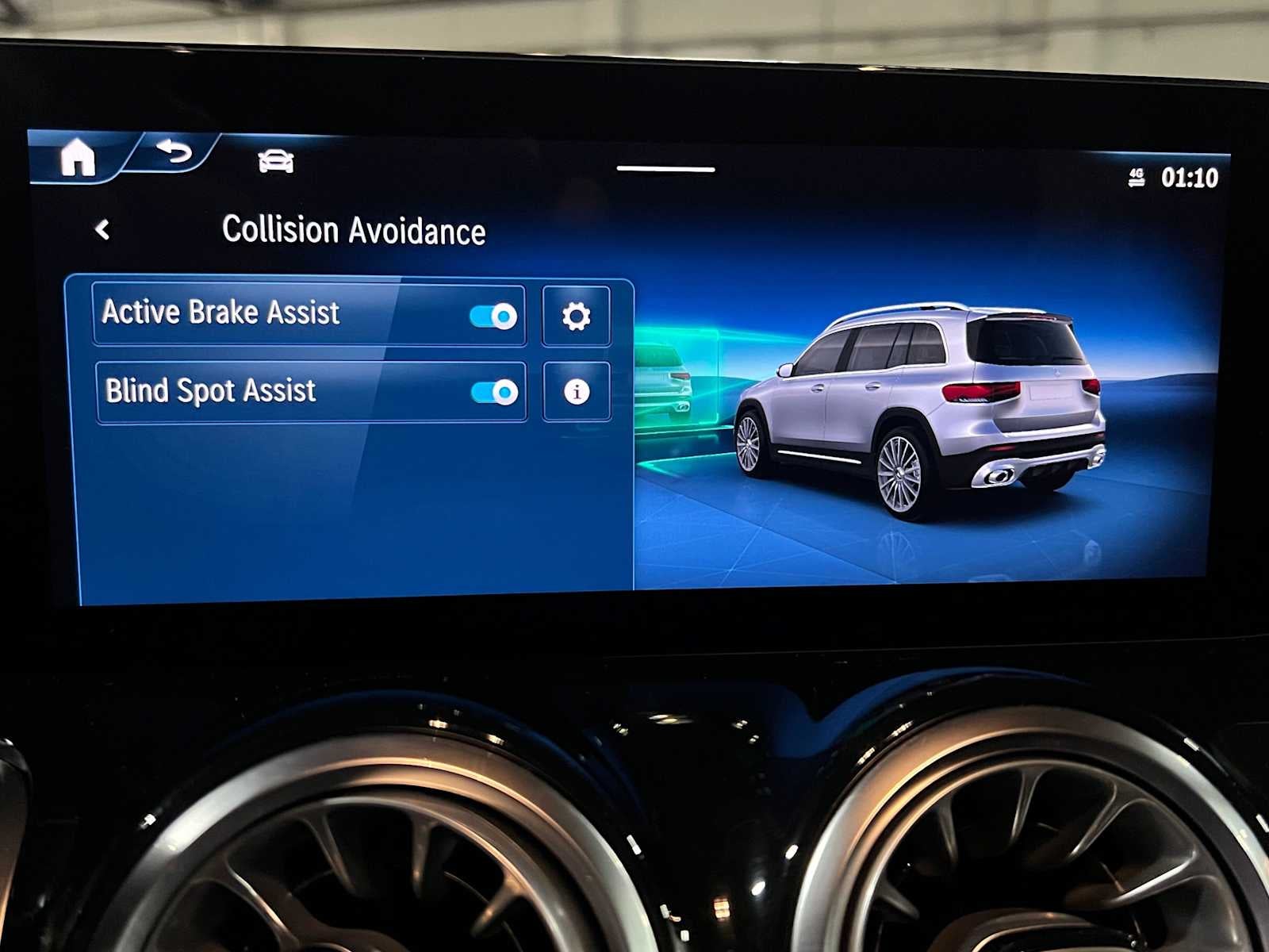 2026 Mercedes-Benz AMG® GLB 35 4MATIC® SUV