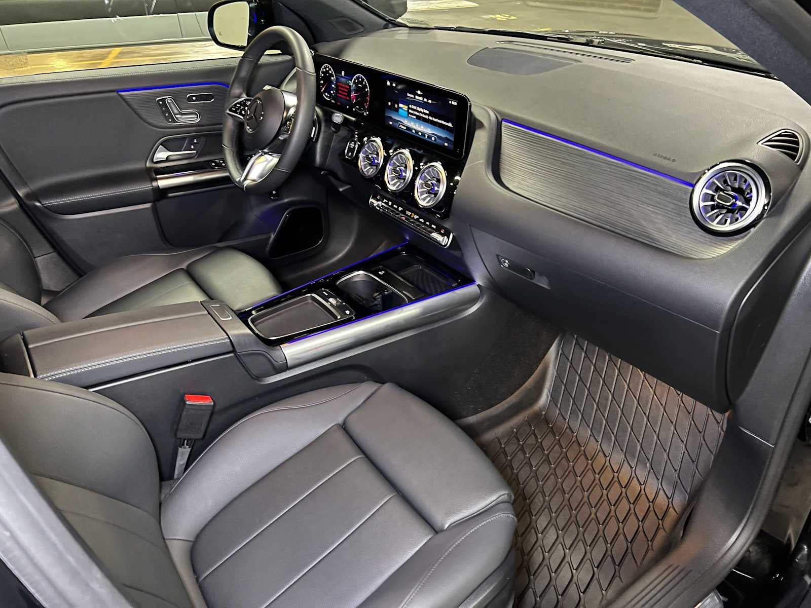 2026 Mercedes-Benz GLA 250 4MATIC® SUV