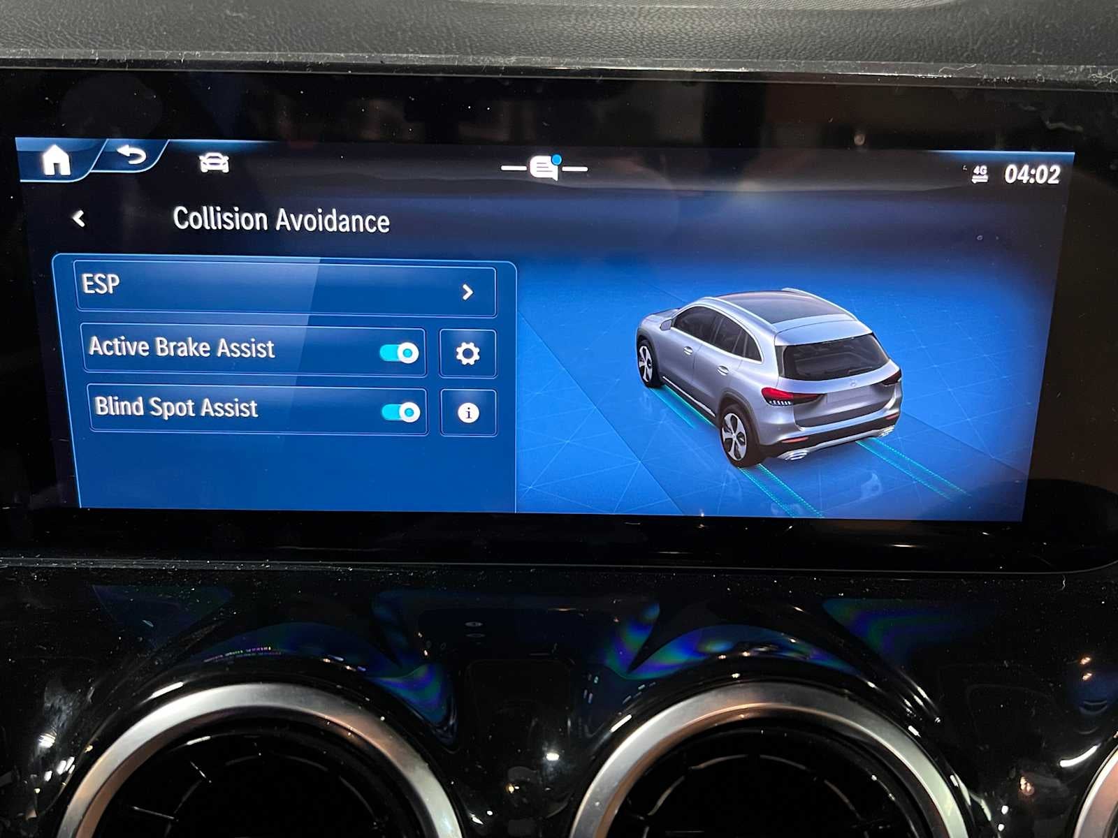 2026 Mercedes-Benz GLA 250 4MATIC® SUV