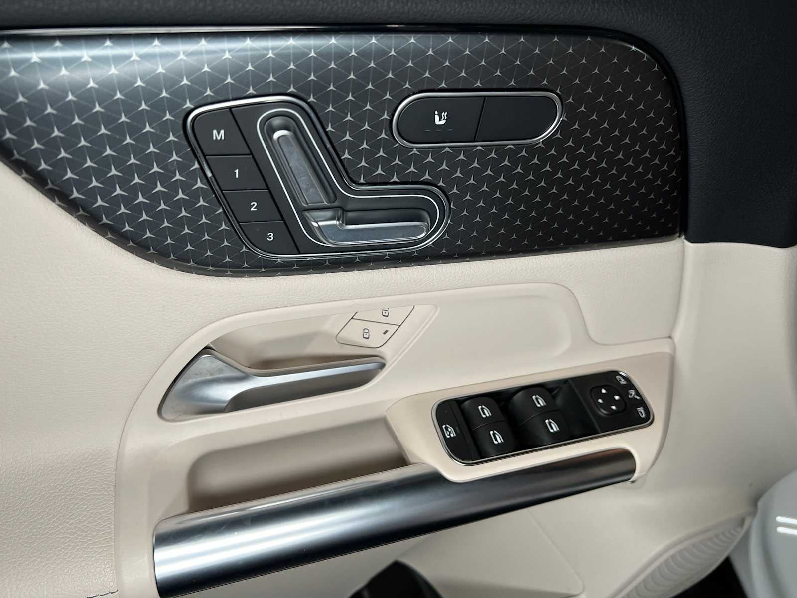 2026 Mercedes-Benz GLA 250 4MATIC® SUV