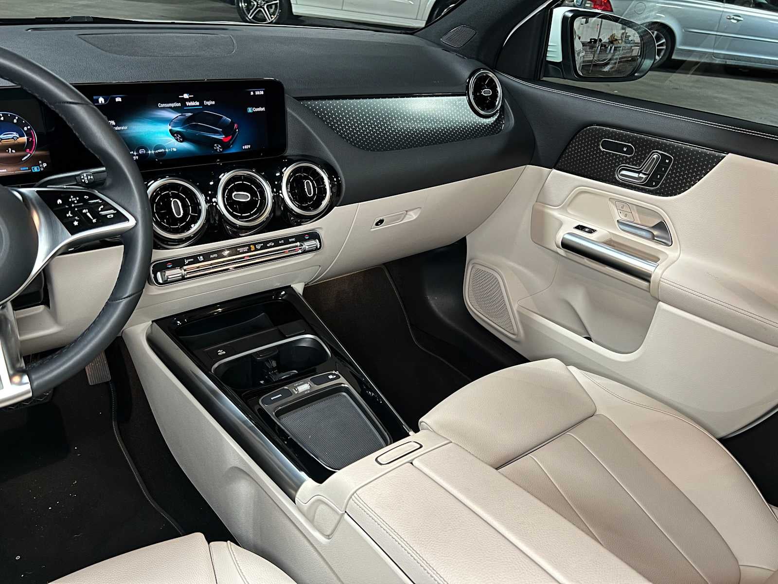 2026 Mercedes-Benz GLA 250 4MATIC® SUV
