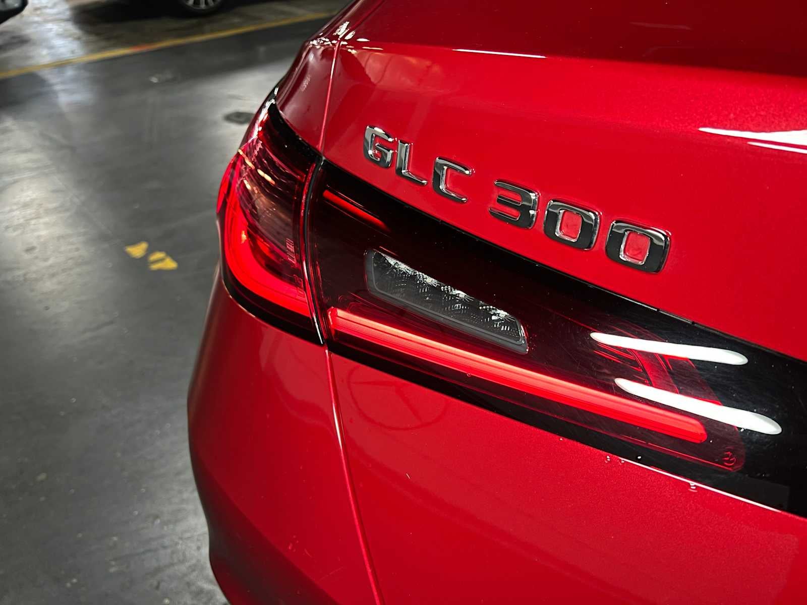 2025 Mercedes-Benz GLC 300 GLC 300