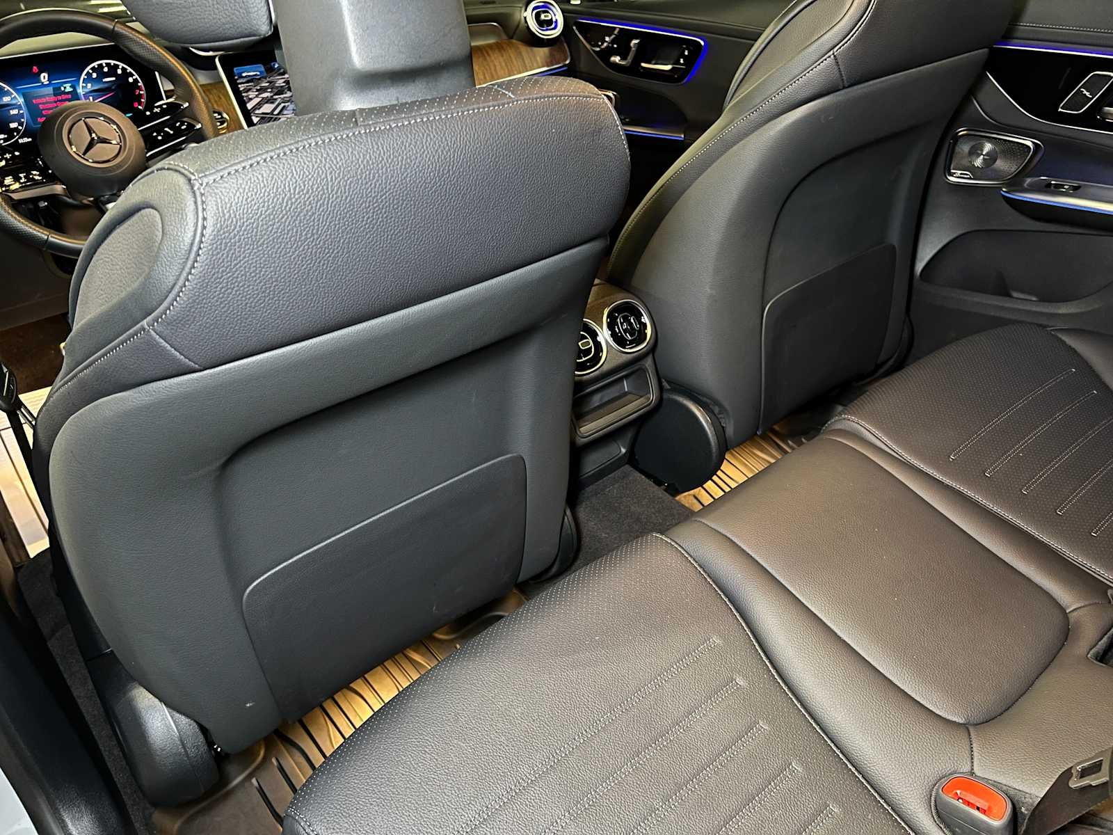 2025 Mercedes-Benz GLC 300 GLC 300