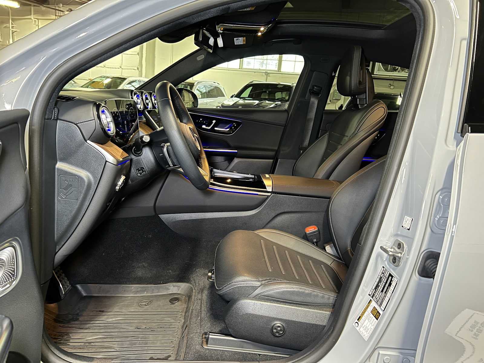 2025 Mercedes-Benz GLC 300 GLC 300