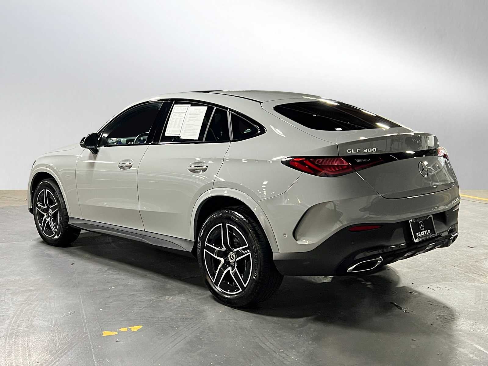 2025 Mercedes-Benz GLC 300 GLC 300