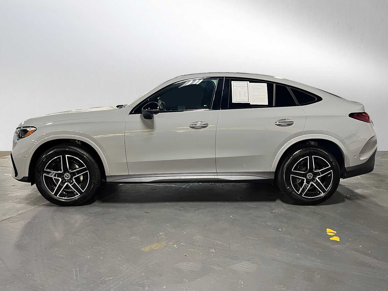 2025 Mercedes-Benz GLC 300 GLC 300