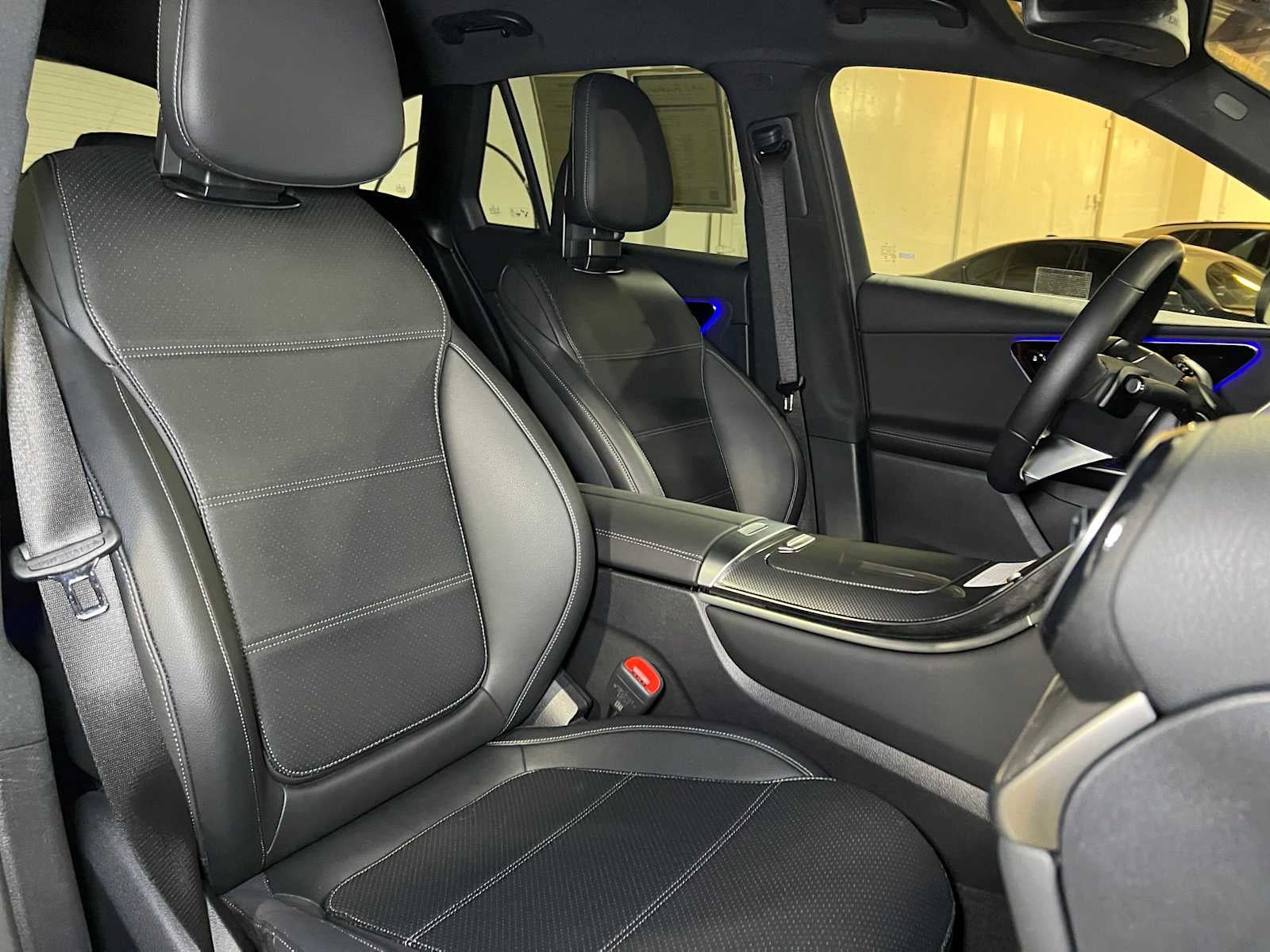 2025 Mercedes-Benz GLC GLC 300