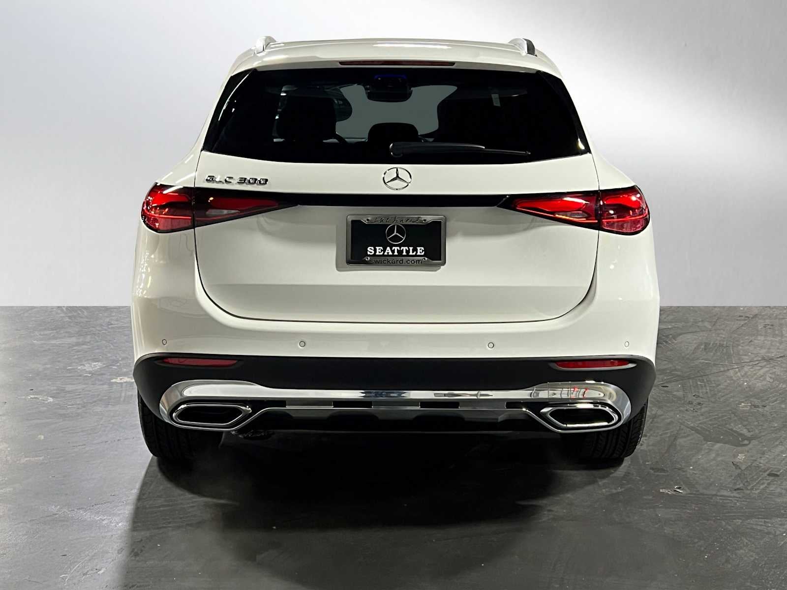 2025 Mercedes-Benz GLC GLC 300