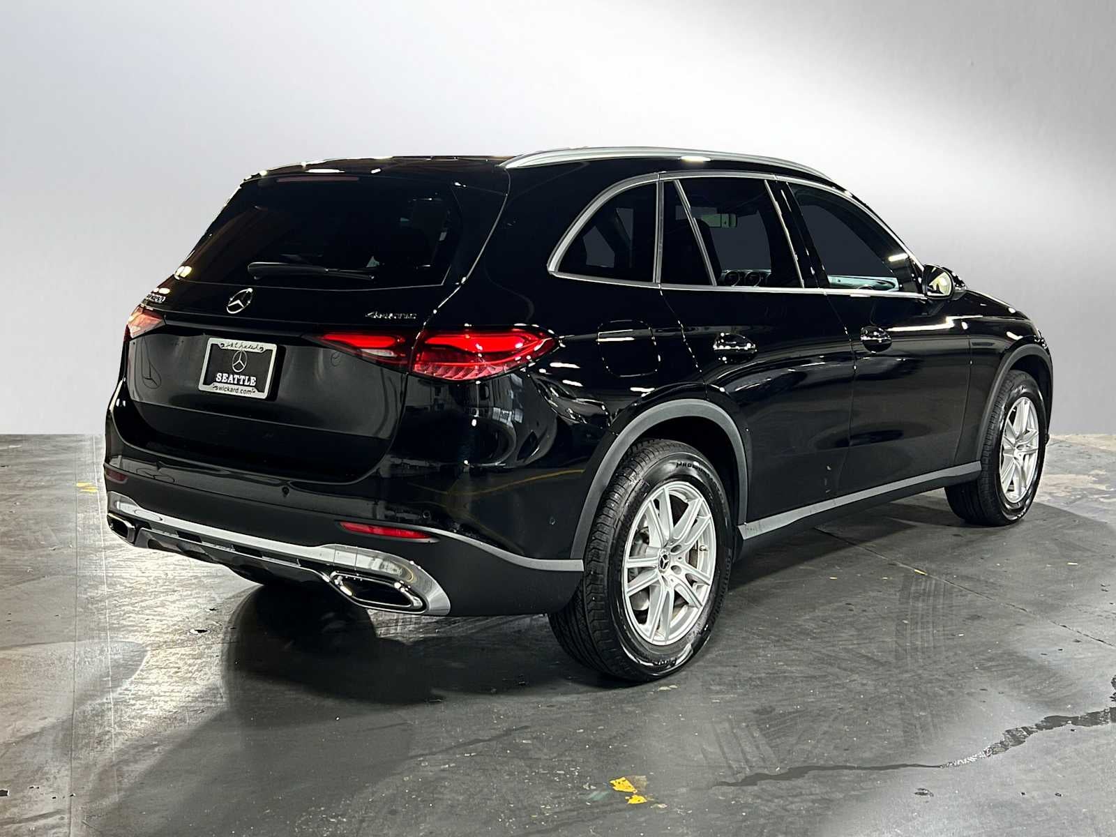 2025 Mercedes-Benz GLC GLC 300