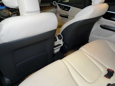 2025 Mercedes-Benz GLC GLC 300