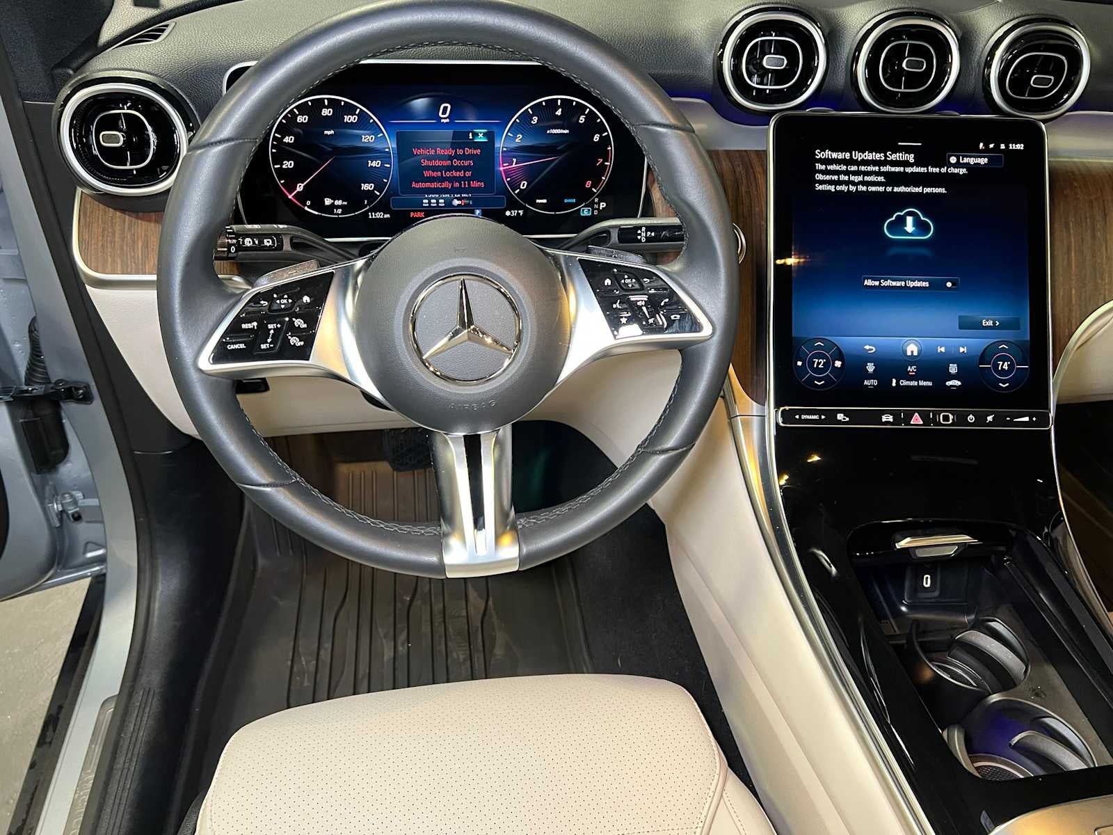 2025 Mercedes-Benz GLC GLC 300