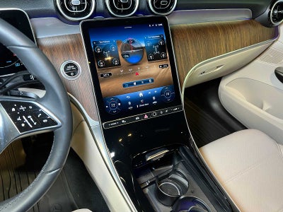 2025 Mercedes-Benz GLC GLC 300