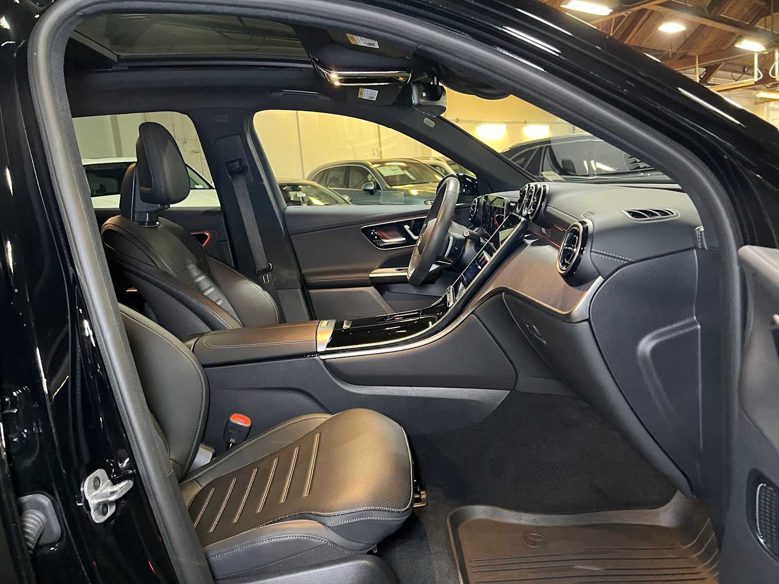 2026 Mercedes-Benz GLC 300 4MATIC® SUV