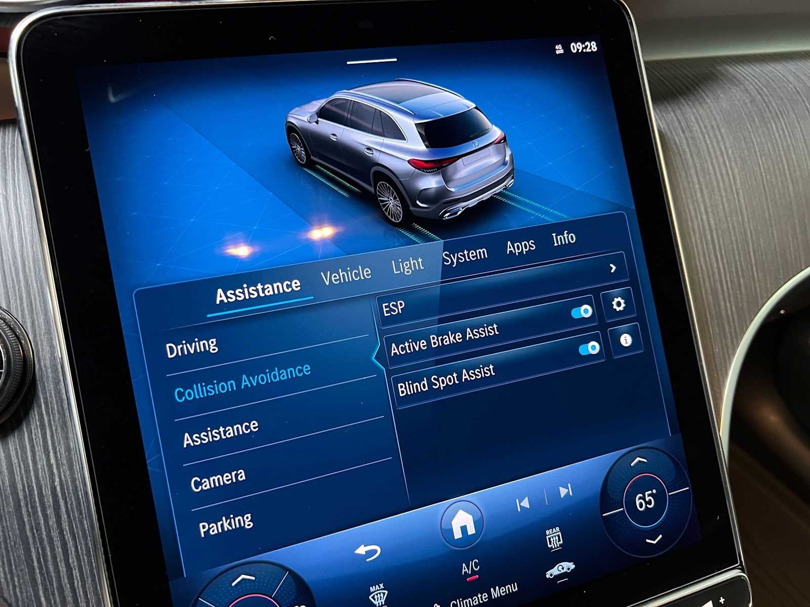 2026 Mercedes-Benz GLC 300 4MATIC® SUV
