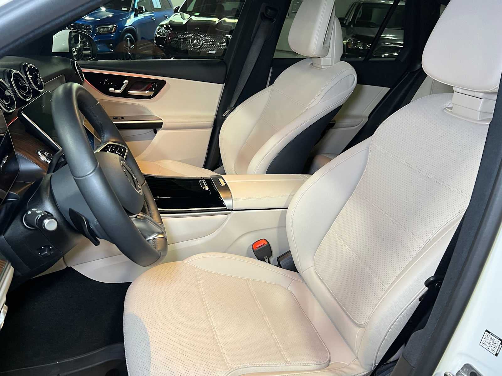 2026 Mercedes-Benz GLC 300 4MATIC® SUV