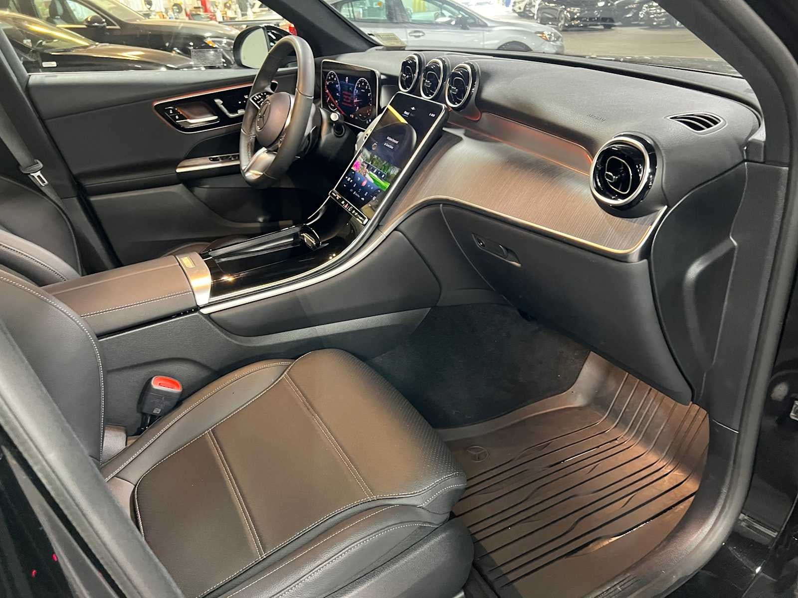 2026 Mercedes-Benz GLC 300 4MATIC® SUV