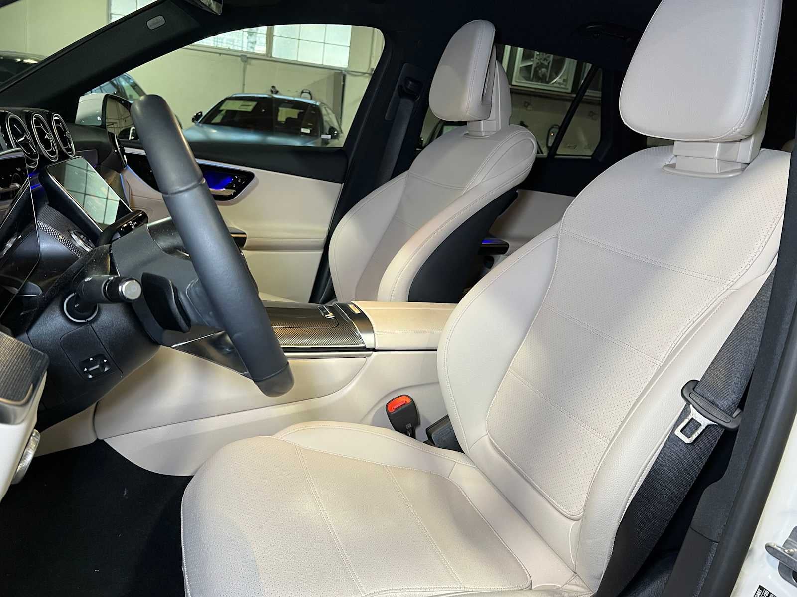 2025 Mercedes-Benz GLC GLC 300