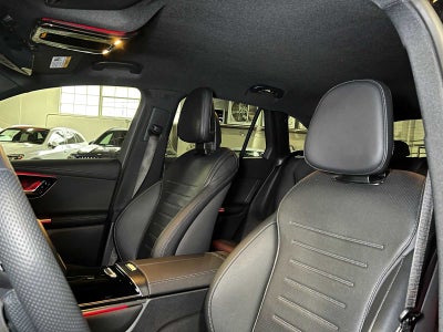 2025 Mercedes-Benz GLC 300 GLC 300