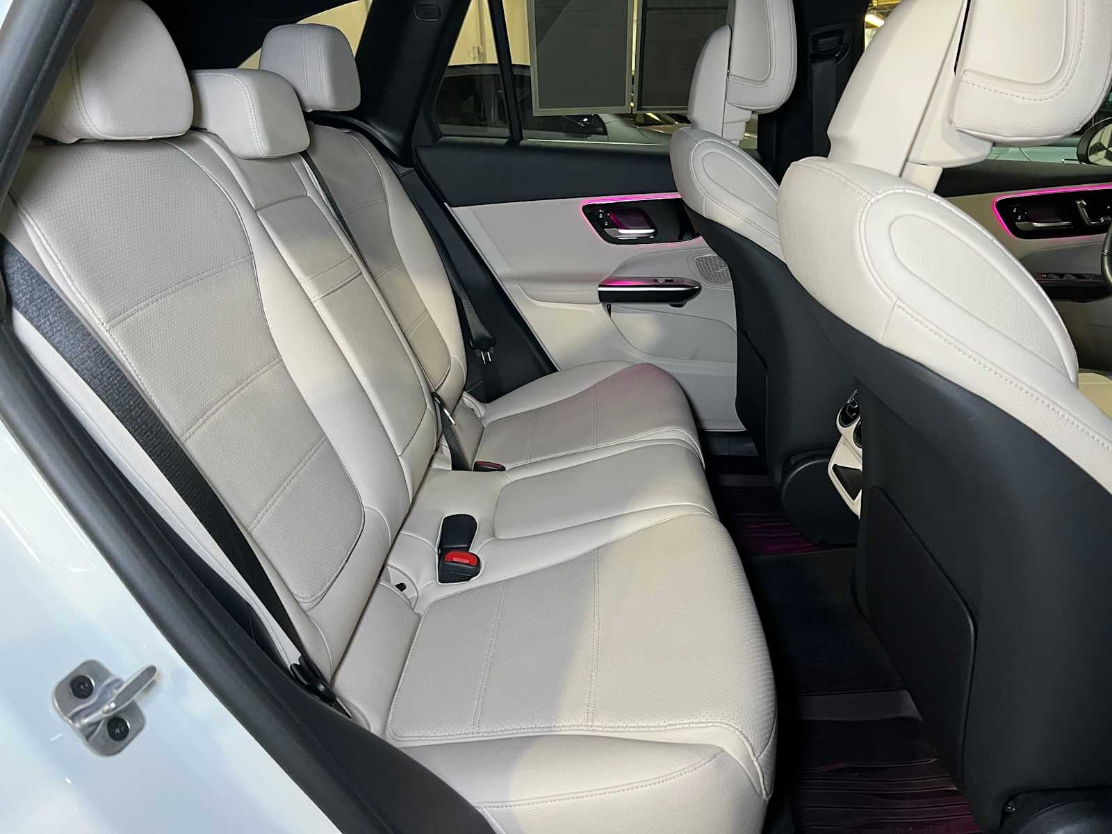 2025 Mercedes-Benz GLC 300 GLC 300