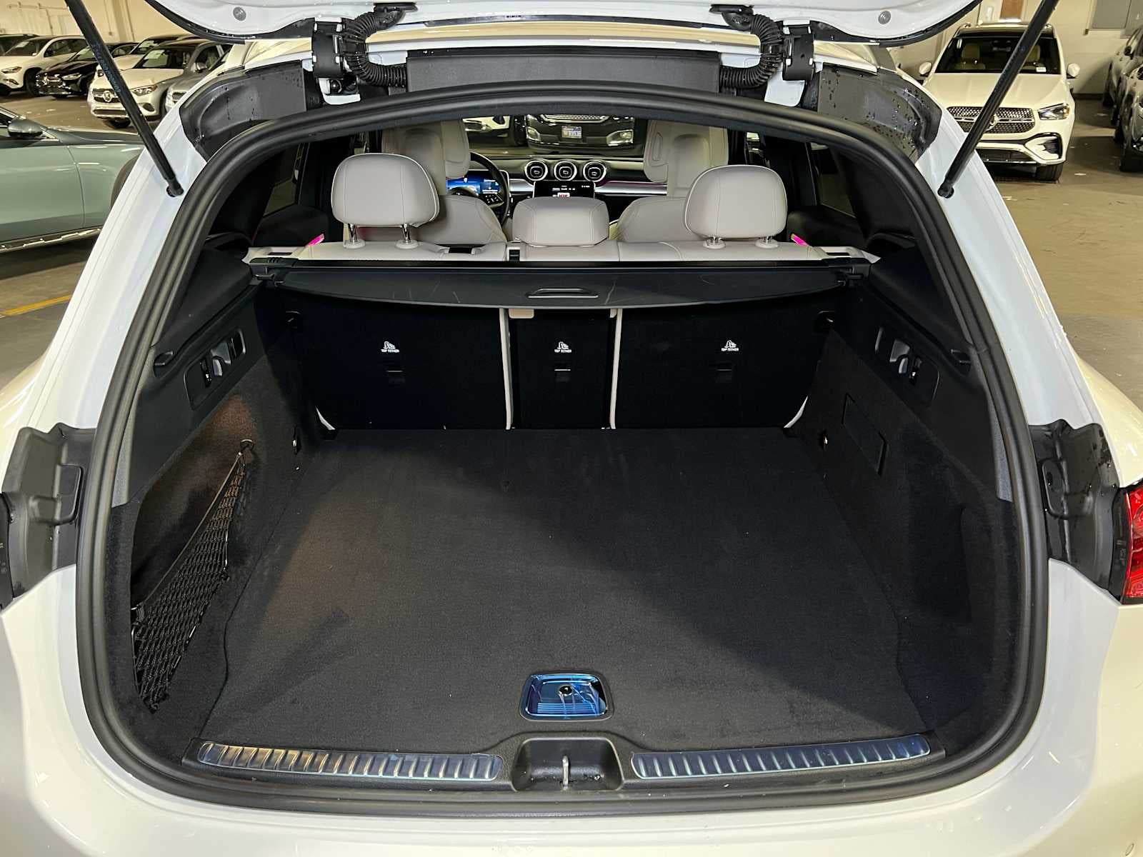 2025 Mercedes-Benz GLC 300 GLC 300