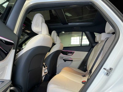 2025 Mercedes-Benz GLC 300 GLC 300