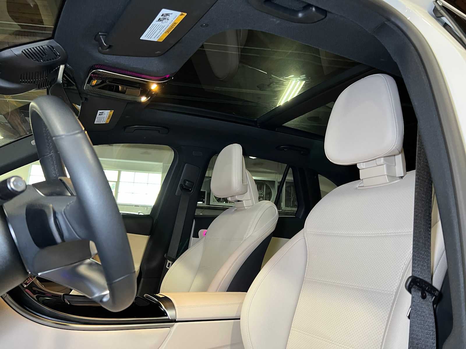 2025 Mercedes-Benz GLC 300 GLC 300