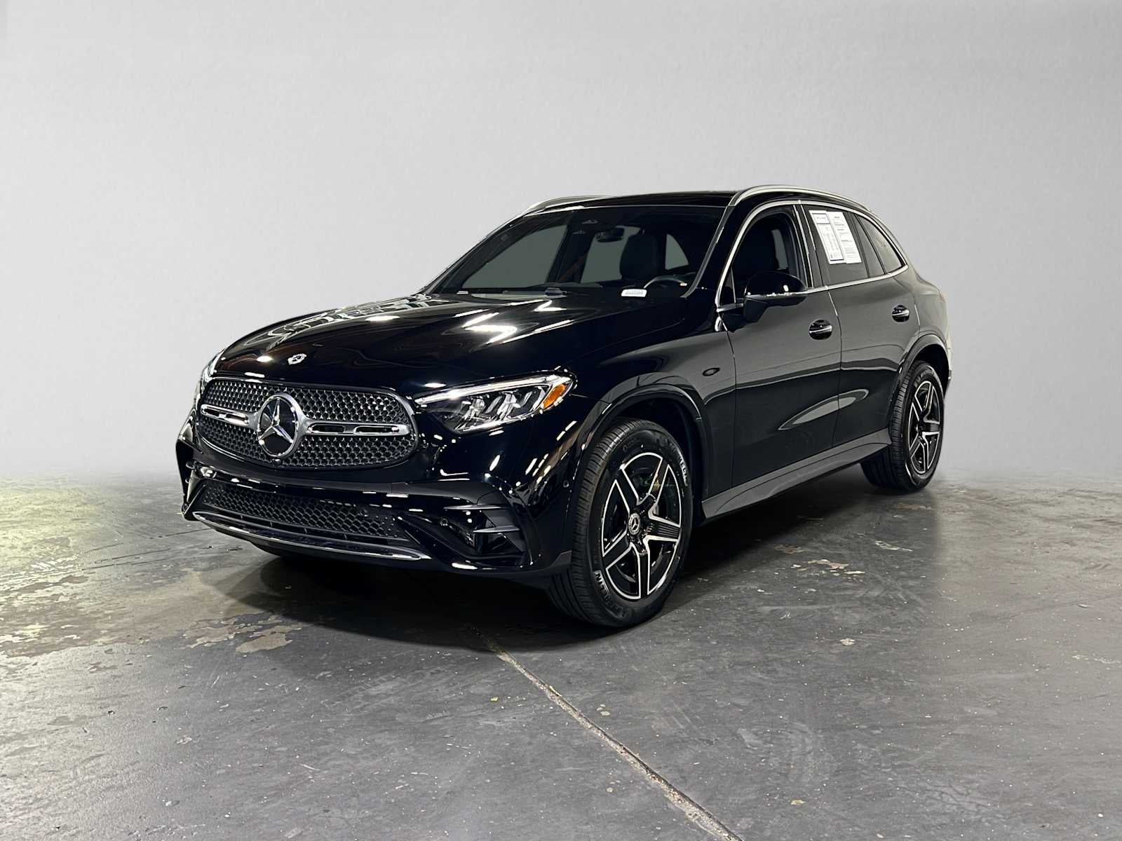 2026 Mercedes-Benz GLC 300 4MATIC® SUV