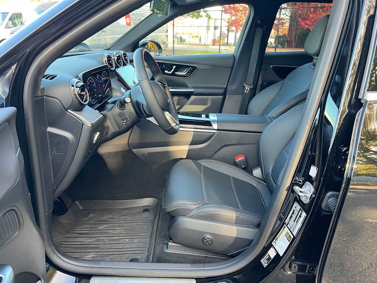 2026 Mercedes-Benz GLC 300 4MATIC® SUV