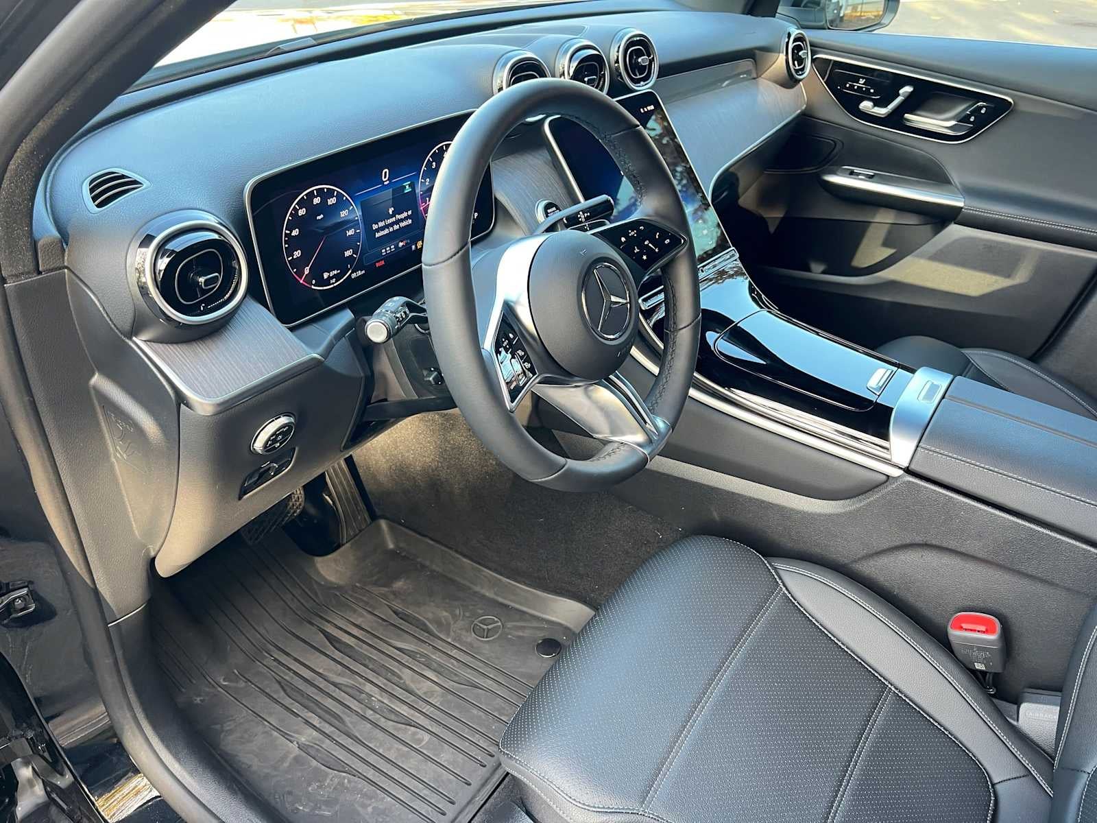 2026 Mercedes-Benz GLC 300 4MATIC® SUV