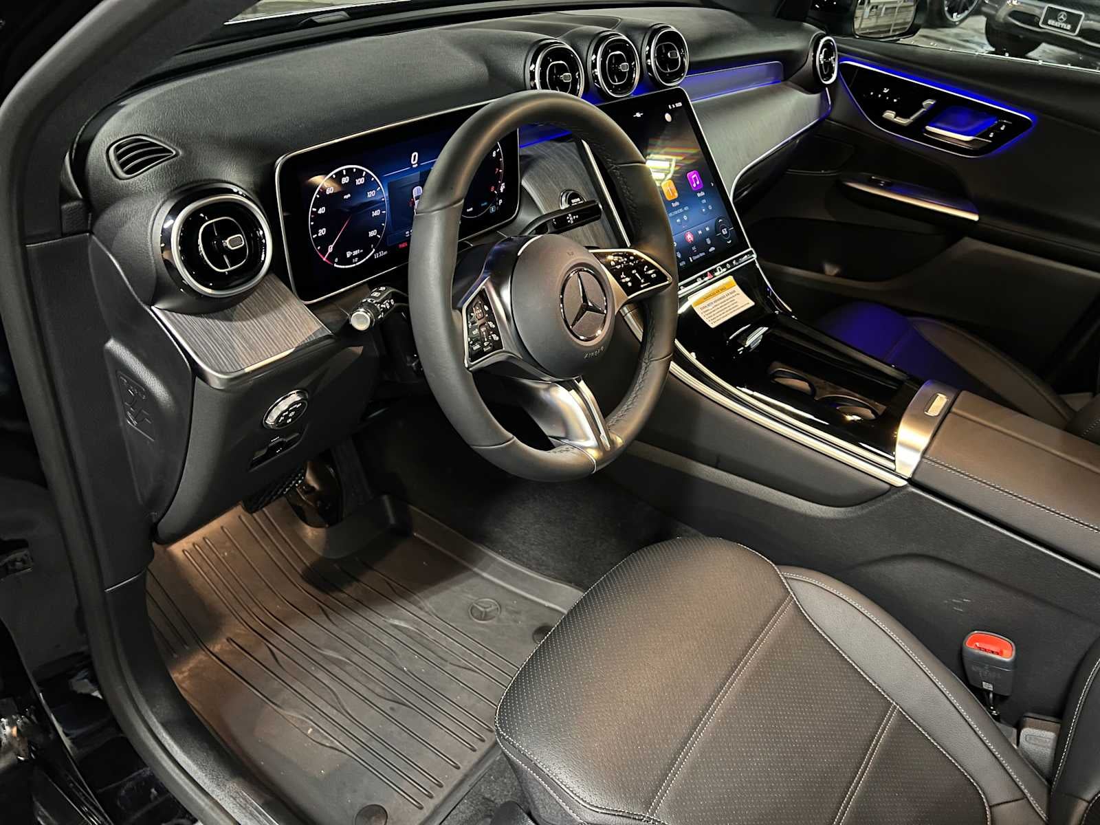 2026 Mercedes-Benz GLC 300 4MATIC® SUV