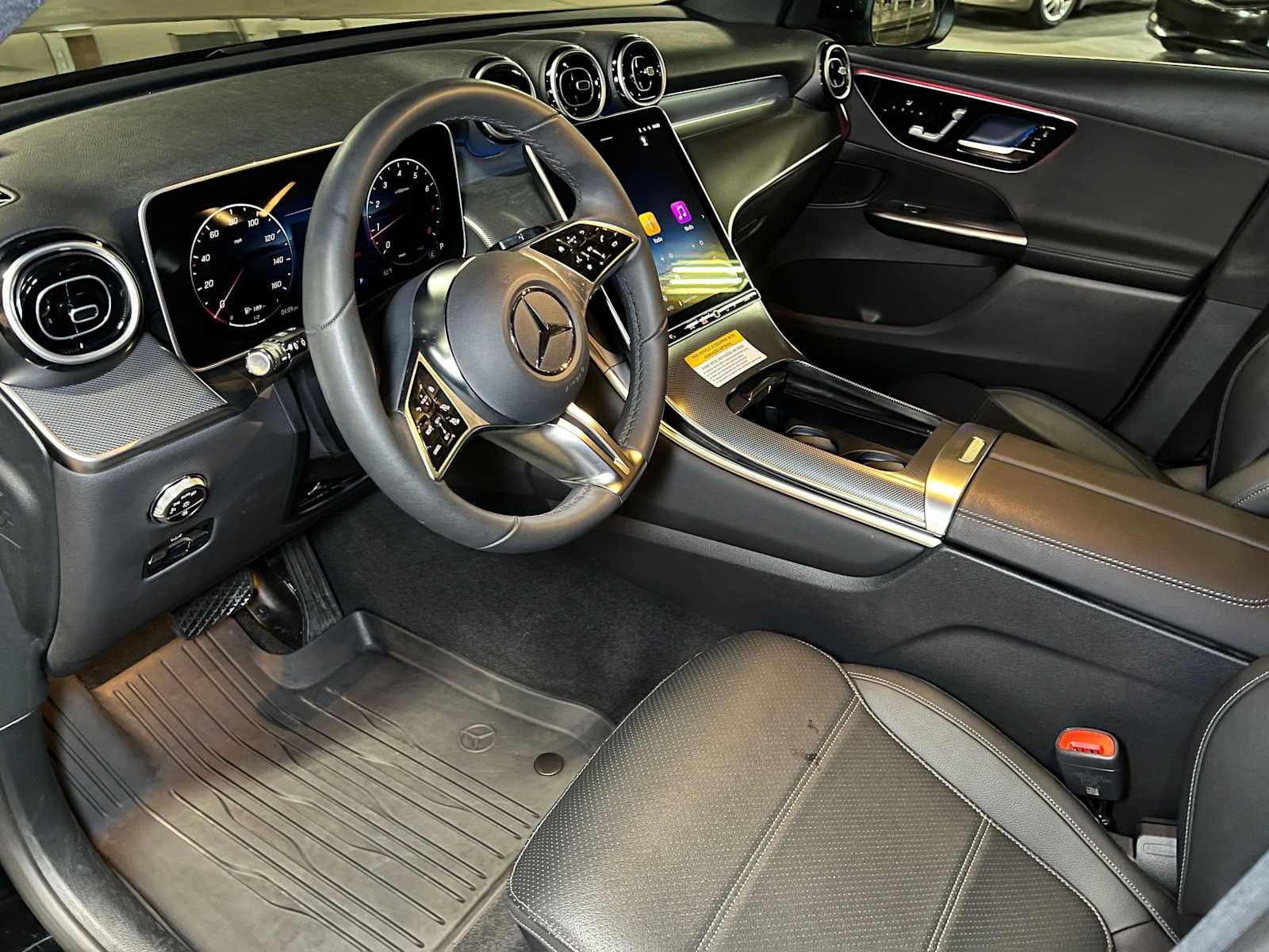 2026 Mercedes-Benz GLC 300 4MATIC® SUV