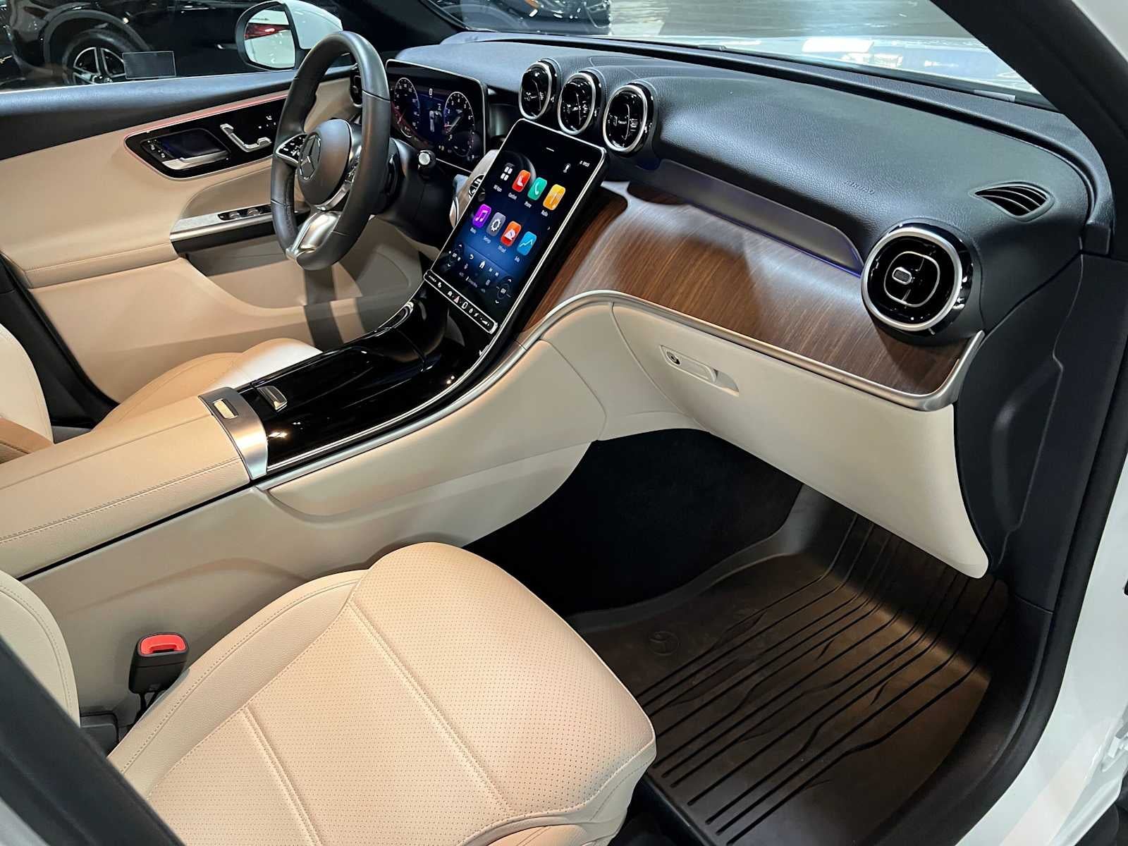 2026 Mercedes-Benz GLC 300 4MATIC® SUV