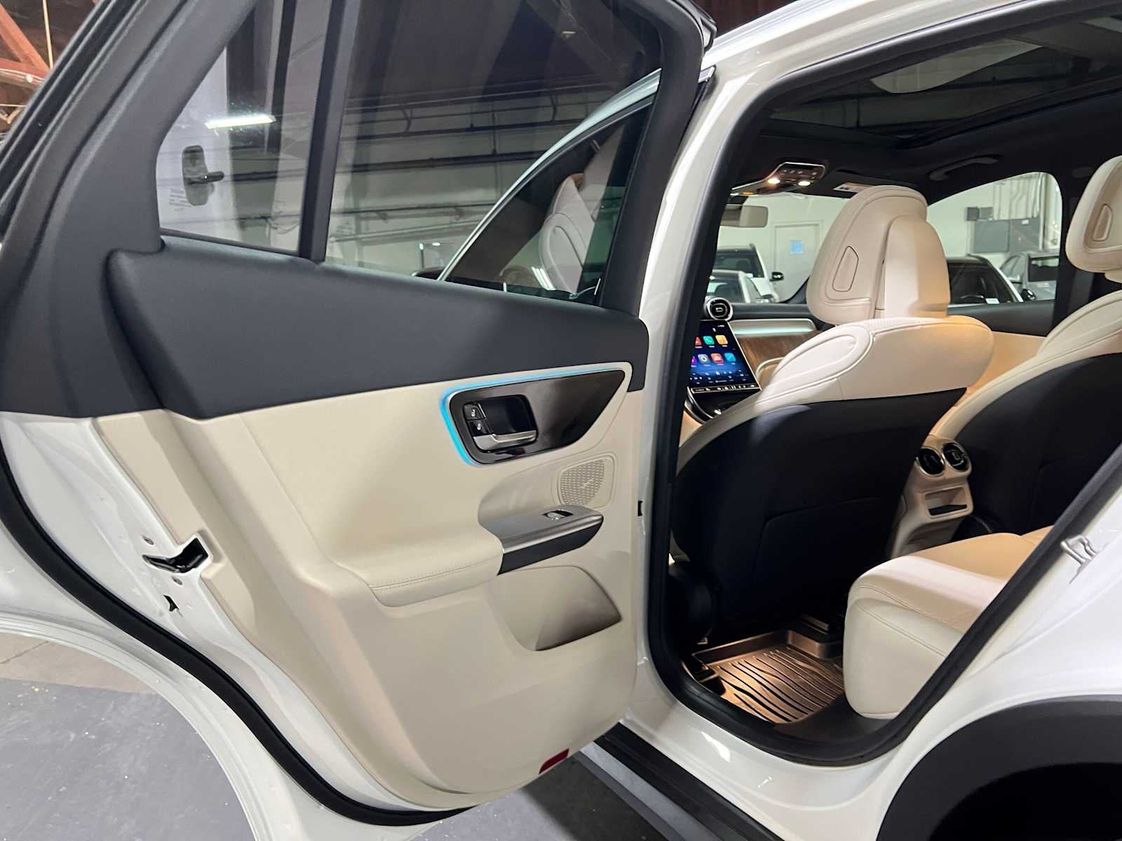 2026 Mercedes-Benz GLC 300 4MATIC® SUV