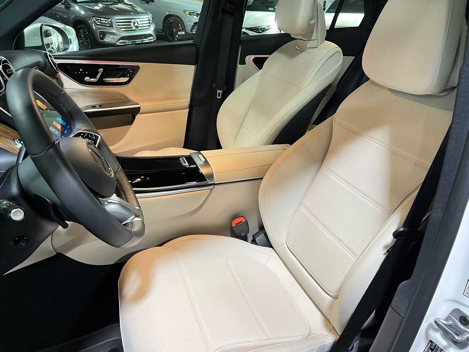 2026 Mercedes-Benz GLC 300 4MATIC® SUV