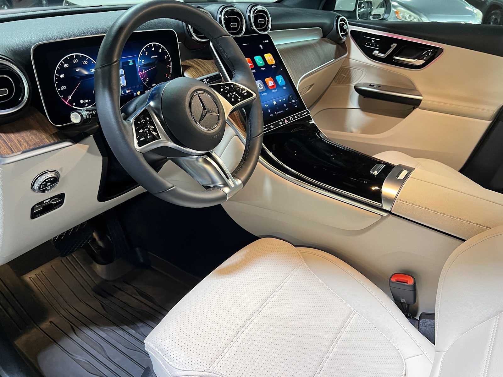 2026 Mercedes-Benz GLC 300 4MATIC® SUV