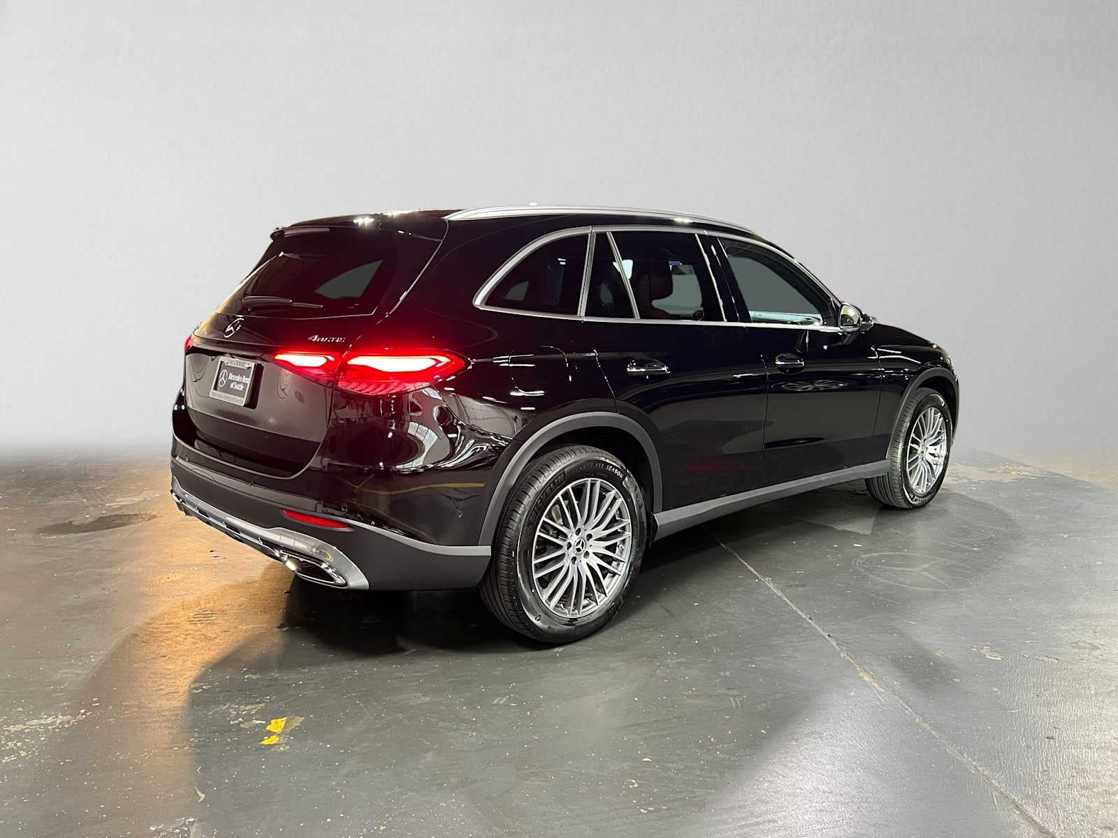 2026 Mercedes-Benz GLC 300 4MATIC® SUV