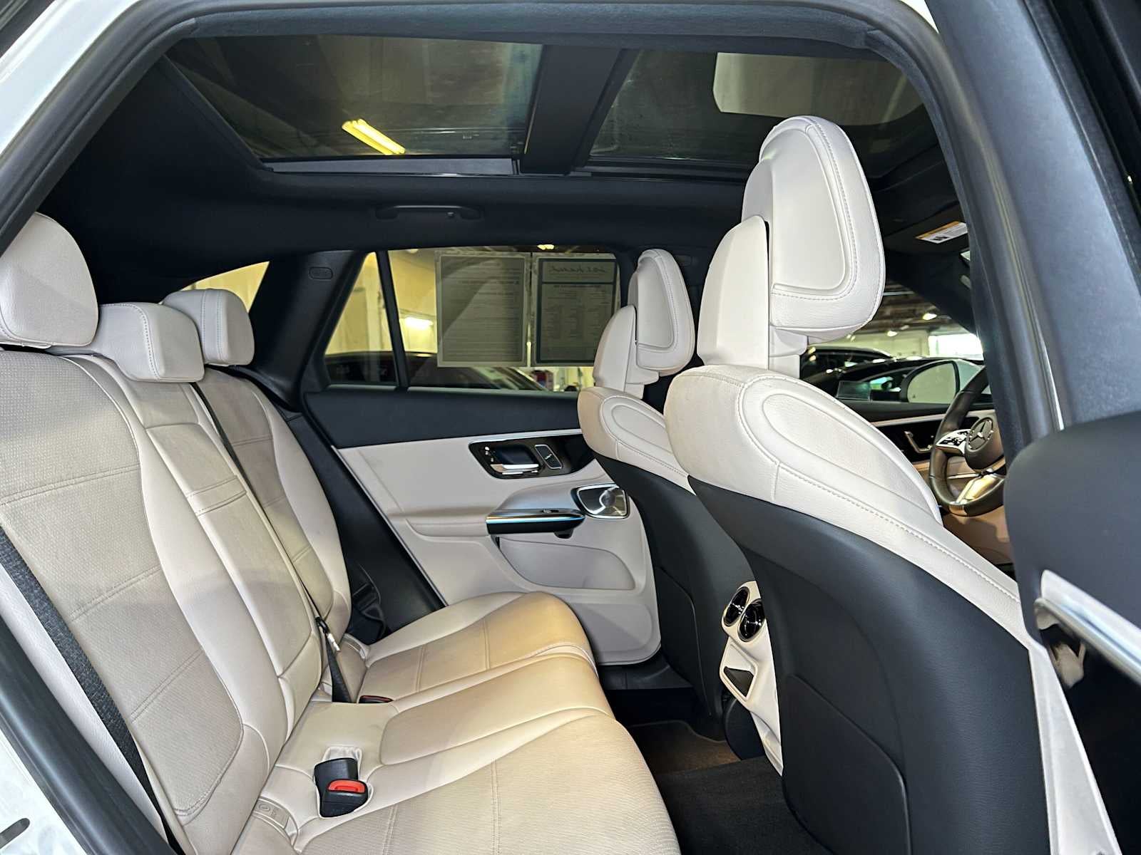2026 Mercedes-Benz GLC 300 4MATIC® SUV