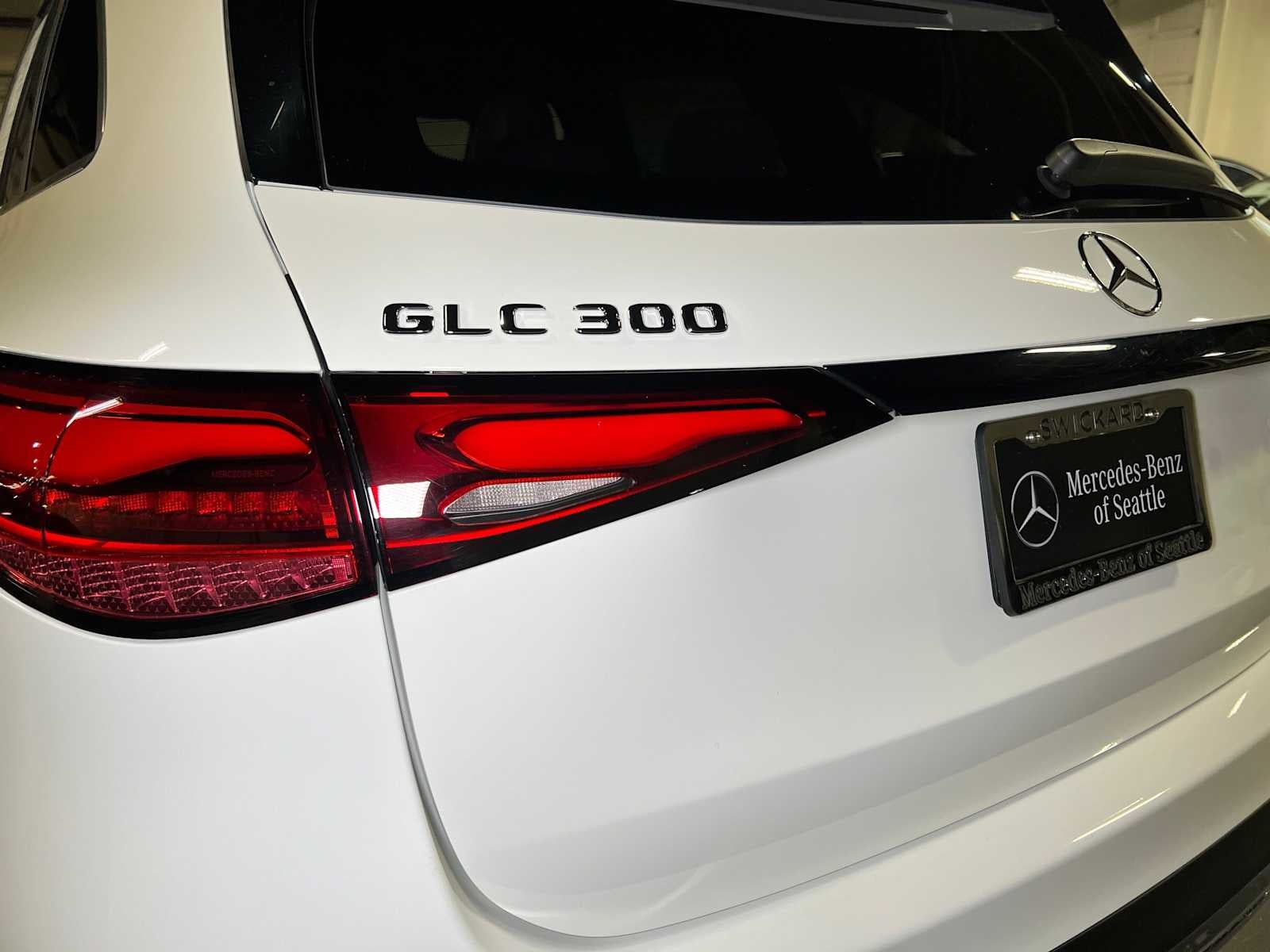 2026 Mercedes-Benz GLC 300 4MATIC® SUV