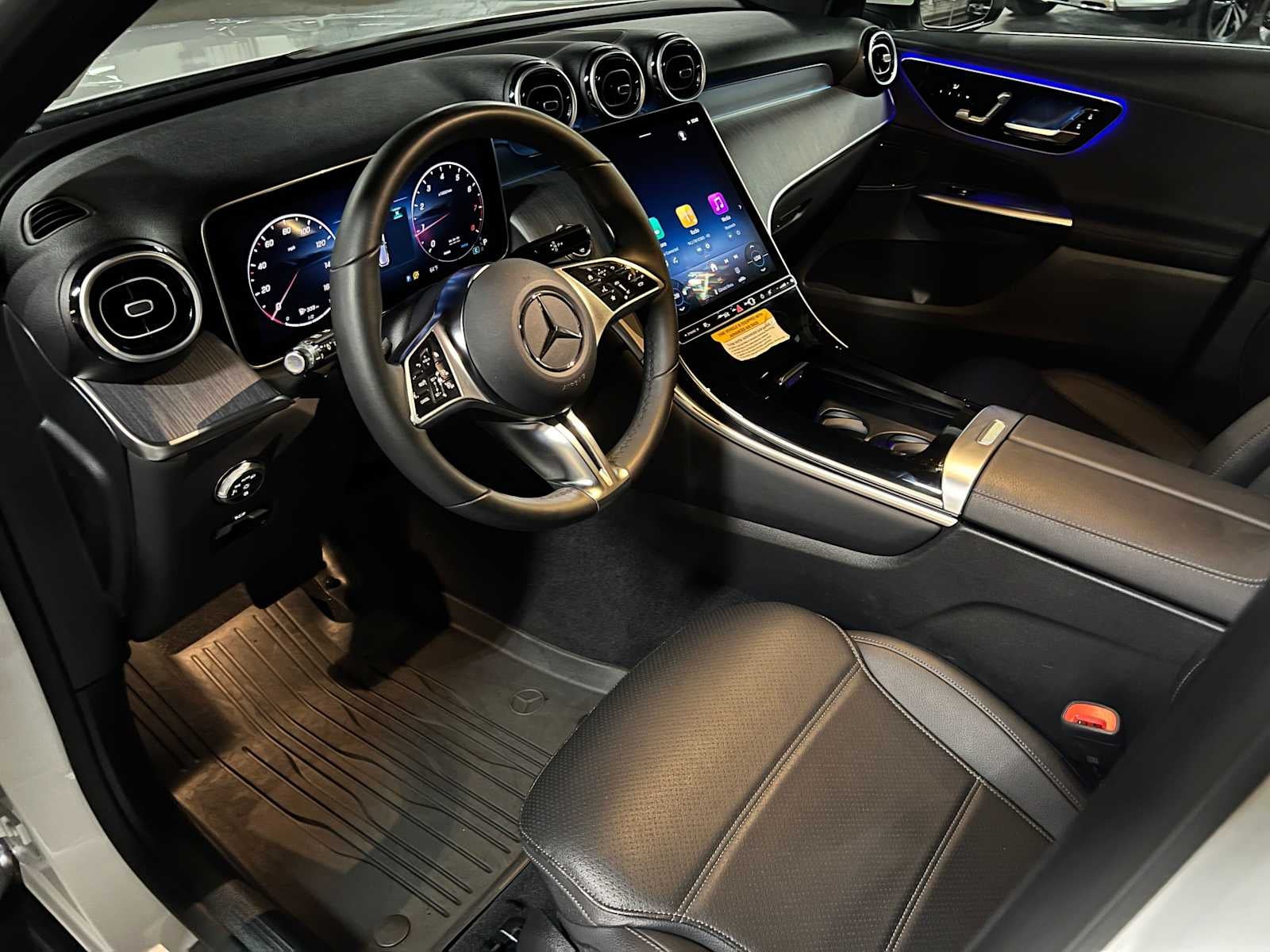 2026 Mercedes-Benz GLC 300 4MATIC® SUV