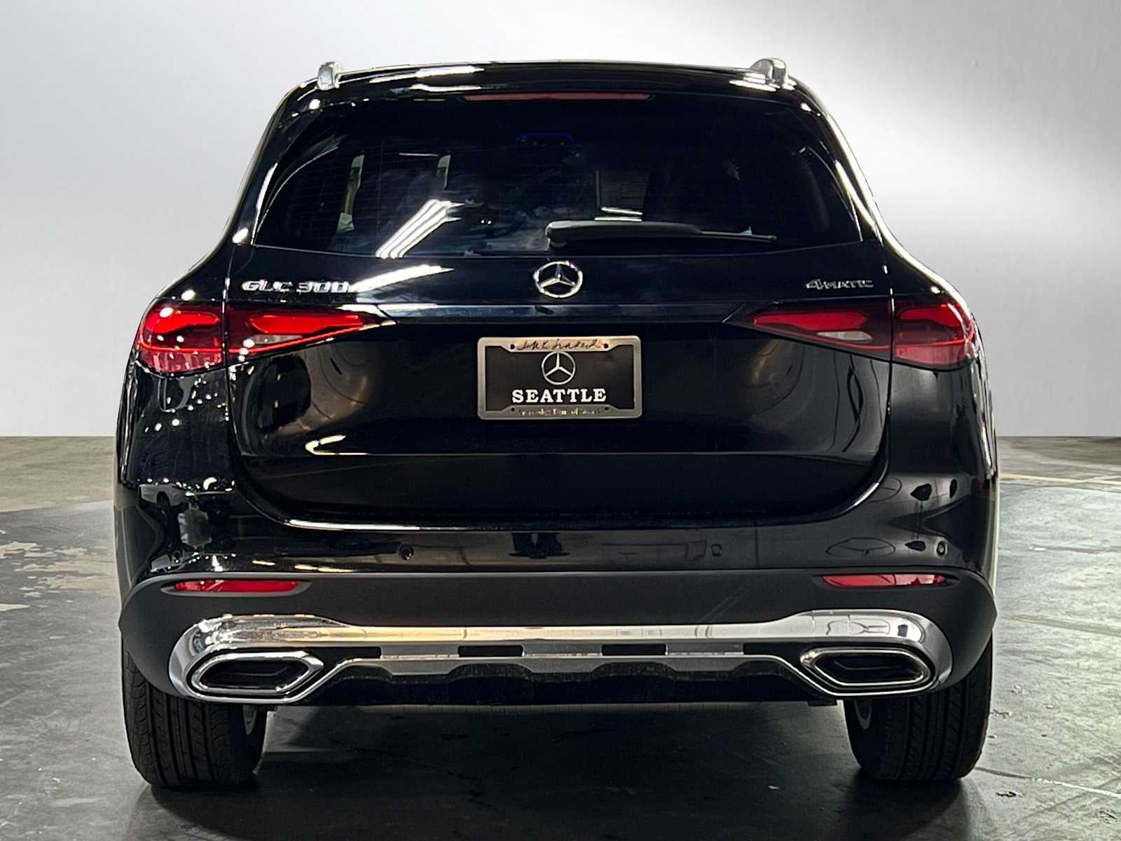 2025 Mercedes-Benz GLC 300 4MATIC® SUV
