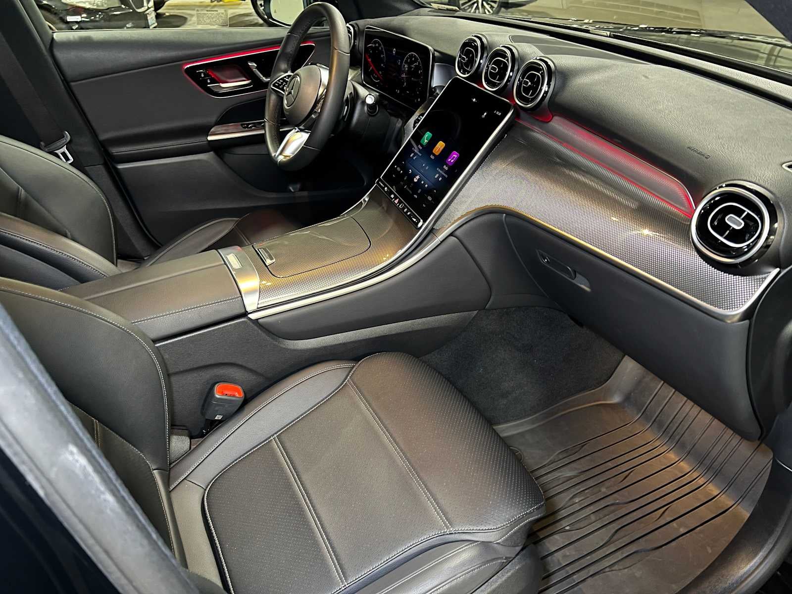 2025 Mercedes-Benz GLC GLC 300