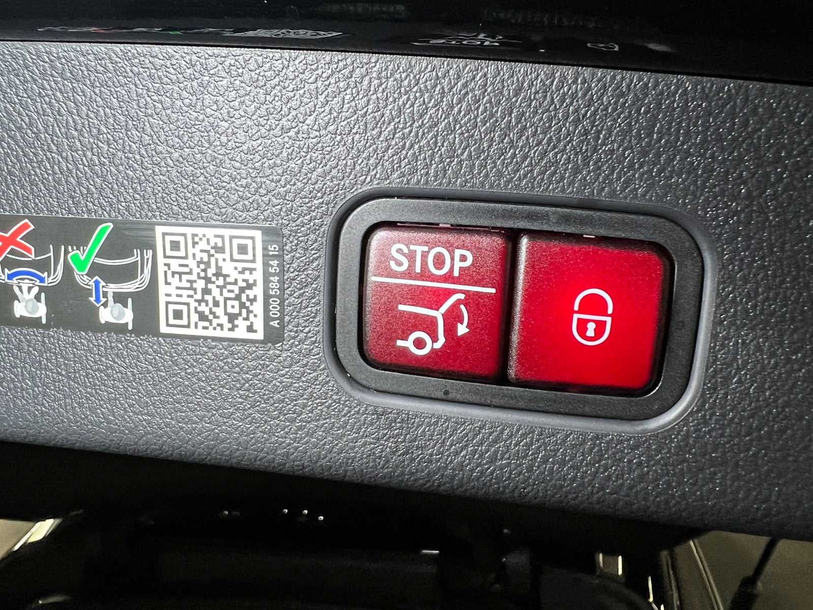 2025 Mercedes-Benz GLC GLC 300