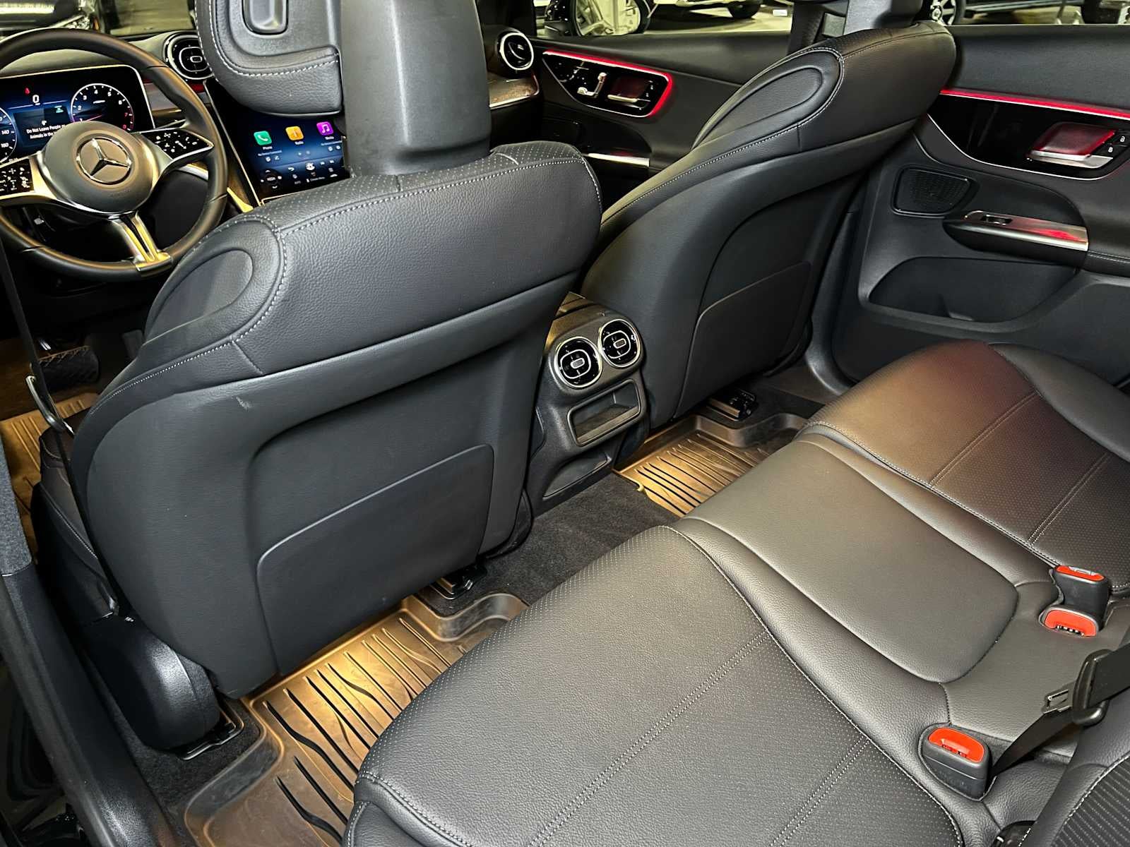 2025 Mercedes-Benz GLC GLC 300