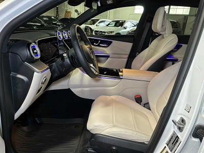 2025 Mercedes-Benz GLC 300 GLC 300