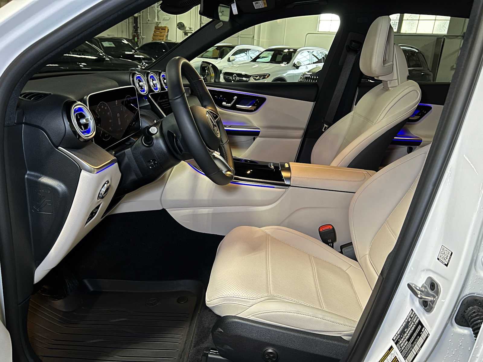 2025 Mercedes-Benz GLC 300 GLC 300