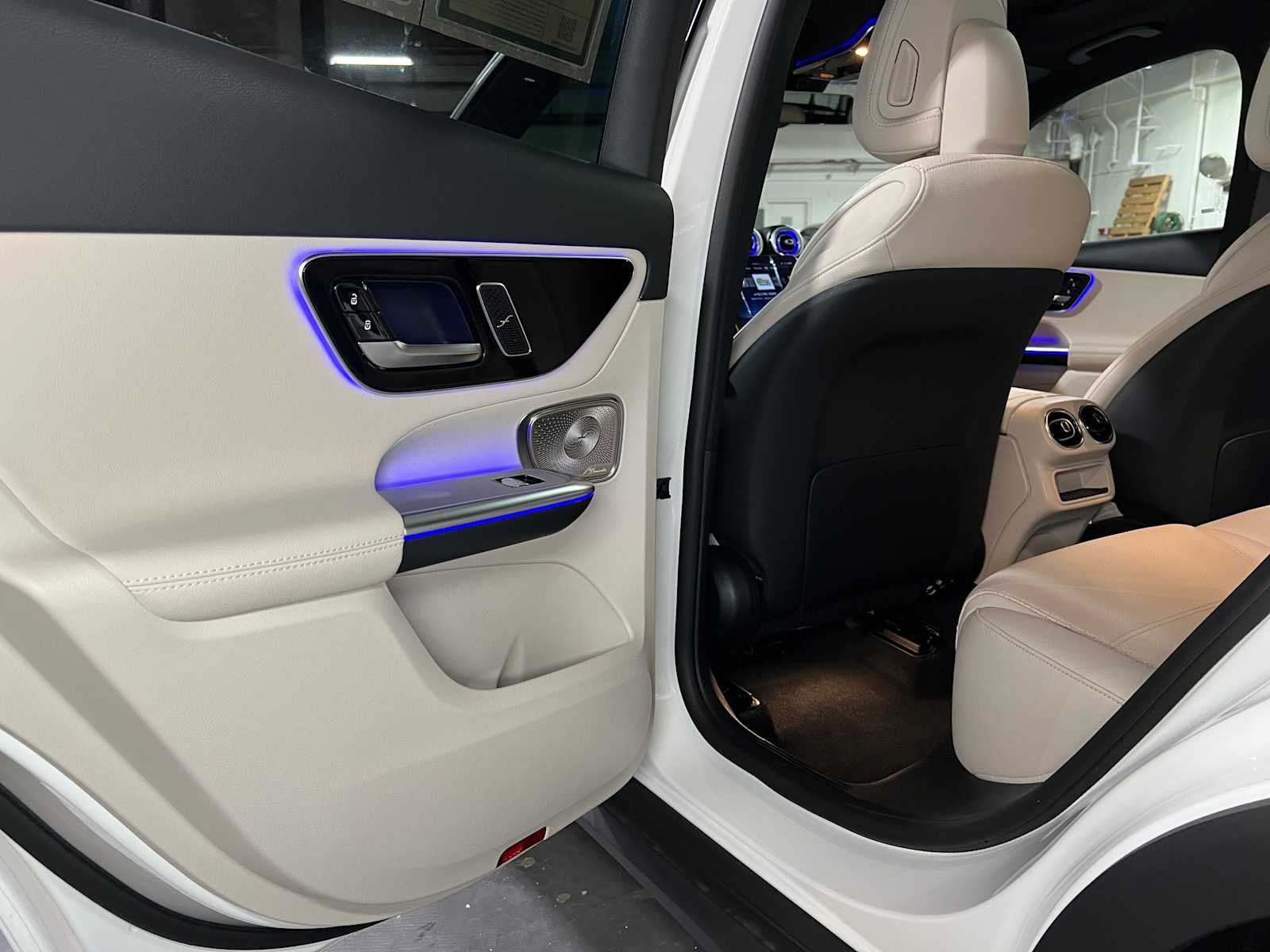 2025 Mercedes-Benz GLC 300 4MATIC® SUV