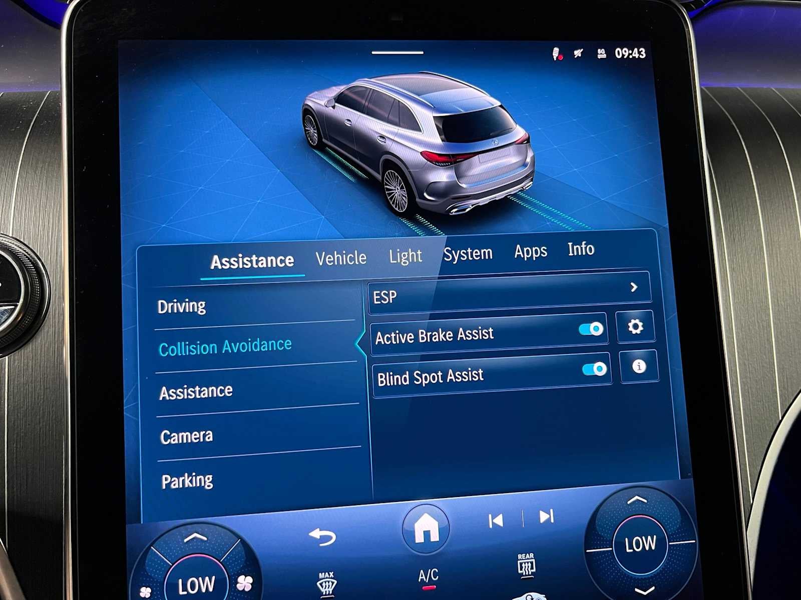 2026 Mercedes-Benz GLC 300 4MATIC® SUV