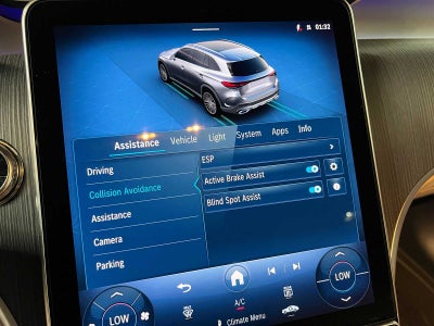 2026 Mercedes-Benz GLC 300 4MATIC® SUV