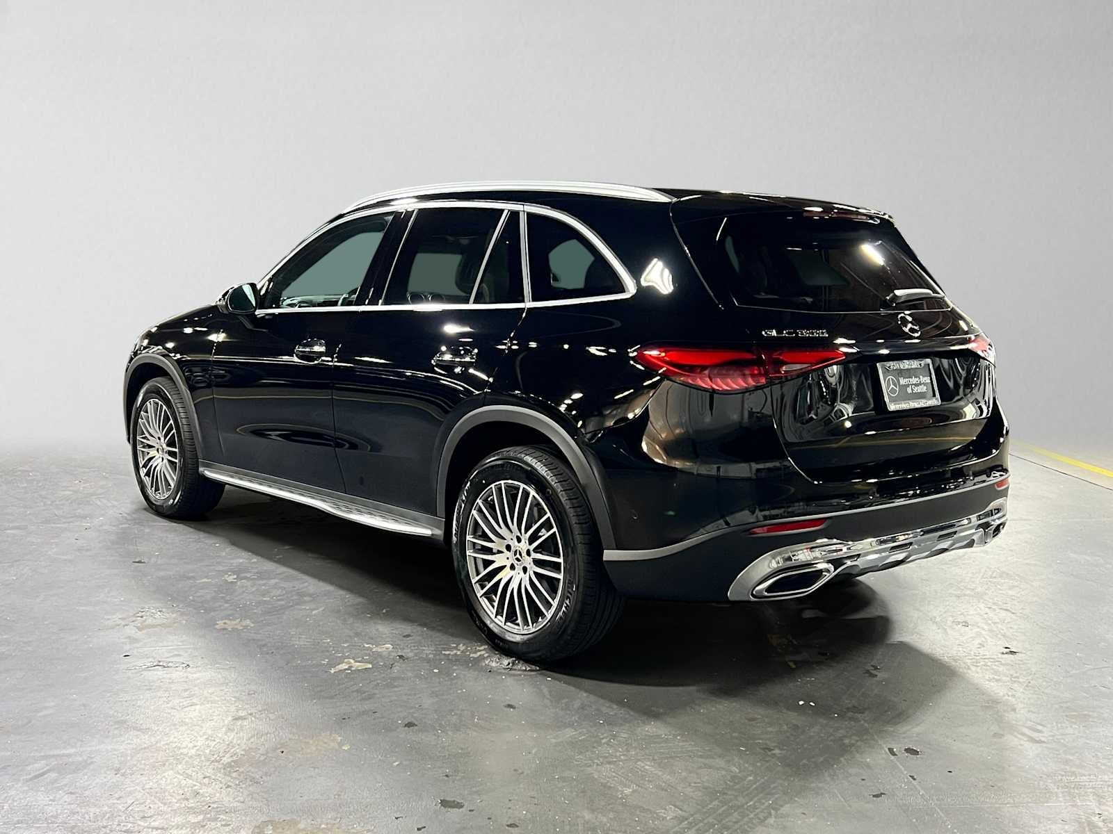 2026 Mercedes-Benz GLC 300 4MATIC® SUV